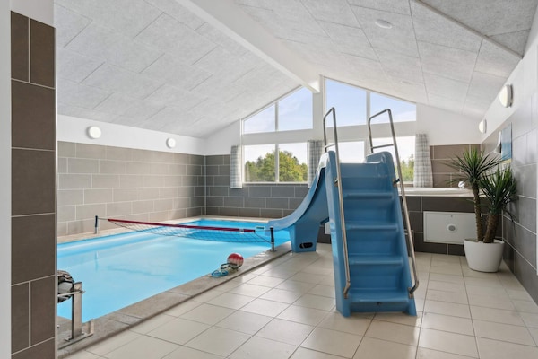 Foto van Luxe retraite in albaek -- By Traum Ferienwohnungen - Pool