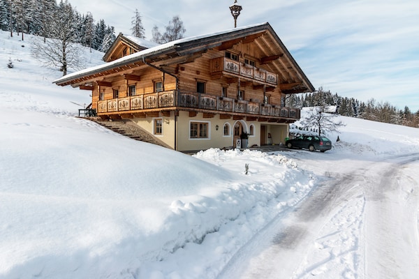 Foto van Landhuis in Eben bij Salzburger Sportwelt - Vakantiehuis in Eben im Pongau - ExteriorWinter