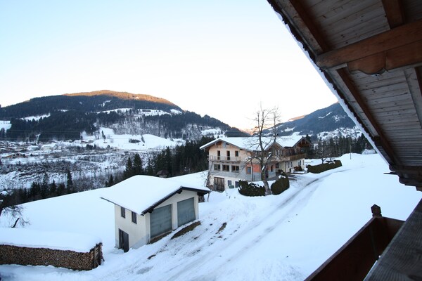 Foto van Landhuis in Eben bij Salzburger Sportwelt - Vakantiehuis in Eben im Pongau - ViewWinter