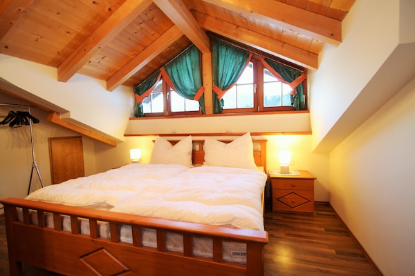 Foto van Landhuis in Eben bij Salzburger Sportwelt - Vakantiehuis in Eben im Pongau - BedRoom