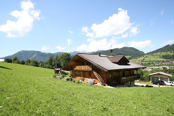 Foto van Landhuis in Eben bij Salzburger Sportwelt - Vakantiehuis in Eben im Pongau - ExteriorSummer