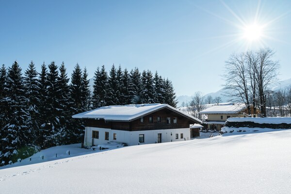 Foto van Appartement in Flachau bij Skilift - Vakantiehuis in Flachau - ExteriorWinter