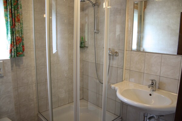Foto van Appartement in Flachau bij Skilift - Vakantiehuis in Flachau - BathRoom