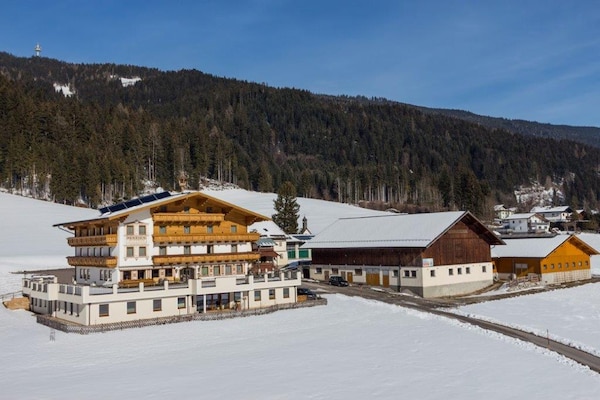 Foto van Appartement in Radstadt bij Ski Amadé - Vakantiehuis in Radstadt - ExteriorWinter