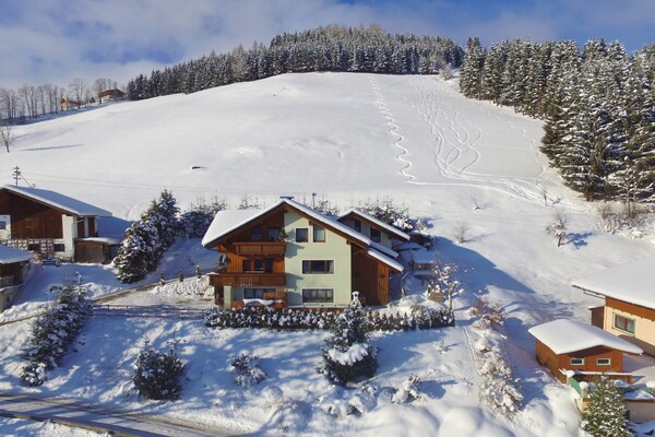 Foto van Appartement in Wagrain bij Skigebied - Vakantiehuis in Wagrain - ExteriorWinter