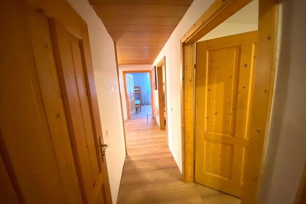 Foto van Appartement Zell am See bij Skiliften - Vakantiehuis in Zell am See - Landing