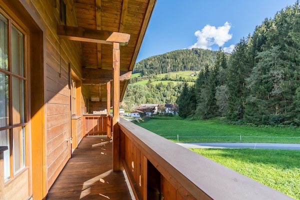 Foto van Wonen in Mittersill, dichtbij de skipistes - Vakantiehuis in Mittersill - TerraceBalcony