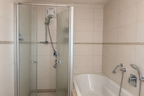 Foto van Appartement met terras in Hollersbach - Vakantiehuis in Hollersbach im Pinzgau - BathRoom