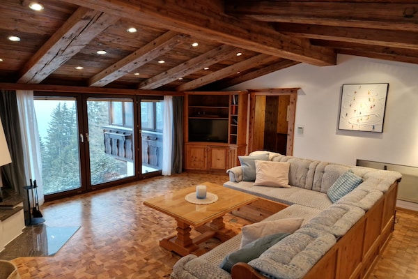 Foto van Prachtig vakantiehuis in Tirol met sauna - Vakantiehuis in Volders - LivingRoom