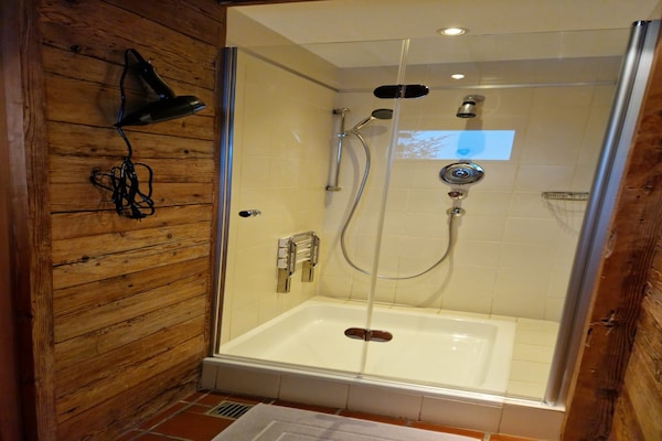 Foto van Prachtig vakantiehuis in Tirol met sauna - Vakantiehuis in Volders - Untagged