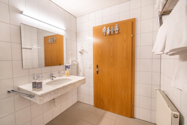 Foto van Appartement Neustift bij Stubai Skilift - Vakantiehuis in Neustift im Stubaital - BathRoom