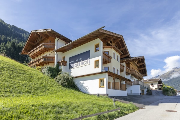 Foto van Appartement Neustift bij Stubai Skilift - Vakantiehuis in Neustift im Stubaital - ExteriorSummer