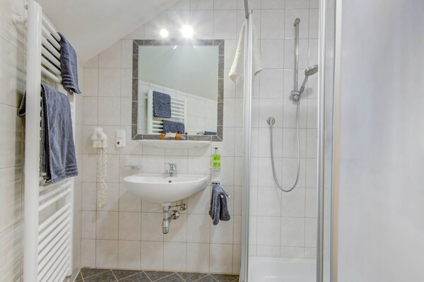 Foto van Knus appartement in Fiss in de bergen - Vakantiehuis in Fiss - BathRoom