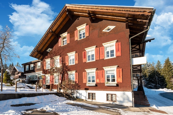 Foto van Idyllisch appartement in Sibratsgfäll - Vakantiehuis in Sibratsgfäll - ExteriorWinter