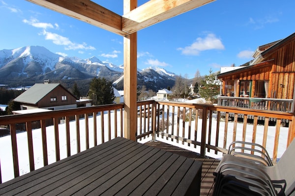 Foto van Chalet in Hohentauern bij Skilift - Vakantiehuis in Hohentauern - TerraceBalcony