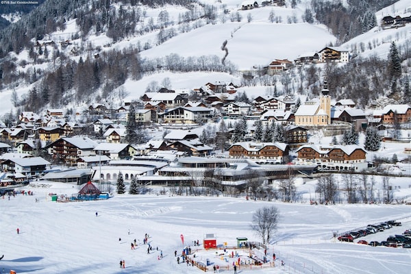 Foto van Gezellig appartement met uitzicht op de bergen - Vakantiehuis in Bad Kleinkirchheim - ExteriorWinter