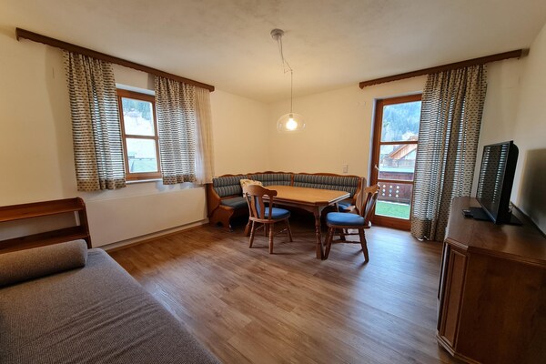 Foto van Gezellig appartement met uitzicht op de bergen - Vakantiehuis in Bad Kleinkirchheim - DiningRoom