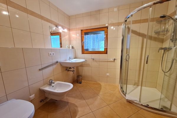 Foto van Appartement met uitzicht op de bergen - Vakantiehuis in Bad Kleinkirchheim - BathRoom