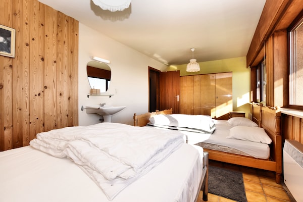 Foto van Vakantiehuis in Nadrin met privéterras - Vakantiehuis in Houffalize - BedRoom