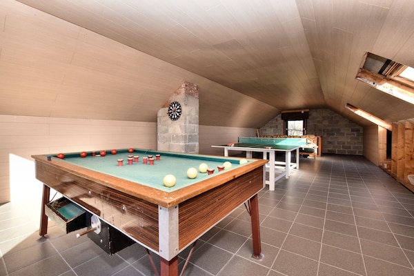 Foto van Vakantiehuis in Nadrin met privéterras - Vakantiehuis in Houffalize - RecreationRoom