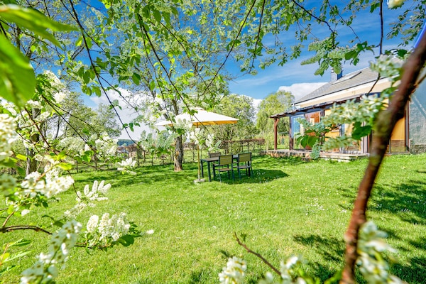 Foto van Vakantiehuis in Porcheresse Daverdisse - Vakantiehuis in Porcheresse Daverdisse - GardenSummer