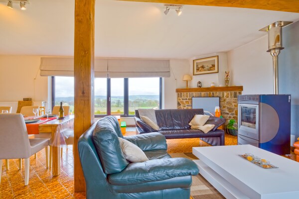 Foto van Vakantiehuis in Lierneux met privétuin - Vakantiehuis in Lierneux - LivingRoom