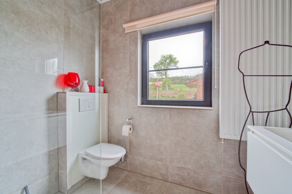 Foto van Vakantiehuis in Lierneux met privétuin - Vakantiehuis in Lierneux - BathRoom