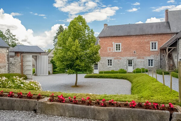 Foto van Uitje met sauna in Falaën - Vakantiehuis in Maredsous - ExteriorSummer