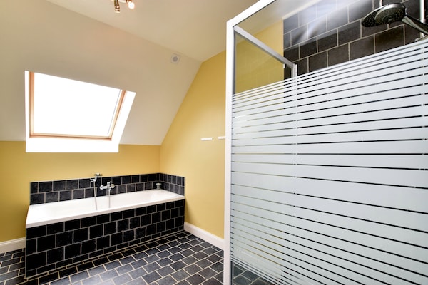 Foto van Uitzicht op de Maasvallei van Hastière - Vakantiehuis in Hastière - BathRoom