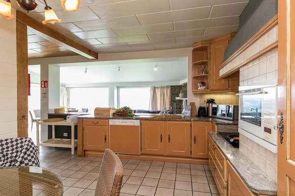 Foto van Retreat met uitzicht op het bos van Rendeux - Vakantiehuis in Rendeux-Beffe - Kitchen
