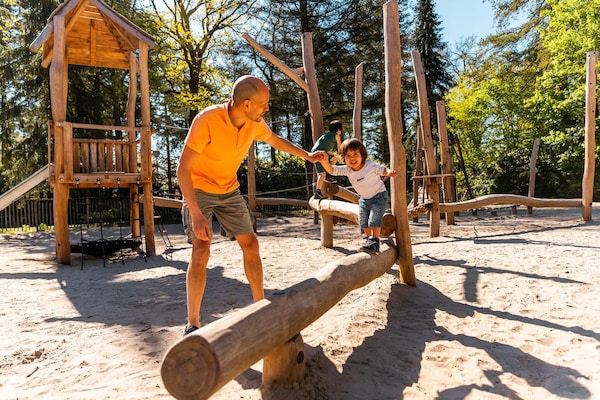 Foto van Modern hondvriendelijk Antwerp Chalet voor 4p - Vakantiehuis in Mol - ParkFacilities