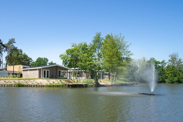 Foto van Familiechalet bij het Sandy Lake - Vakantiehuis in Mol - AreaSummer1KM