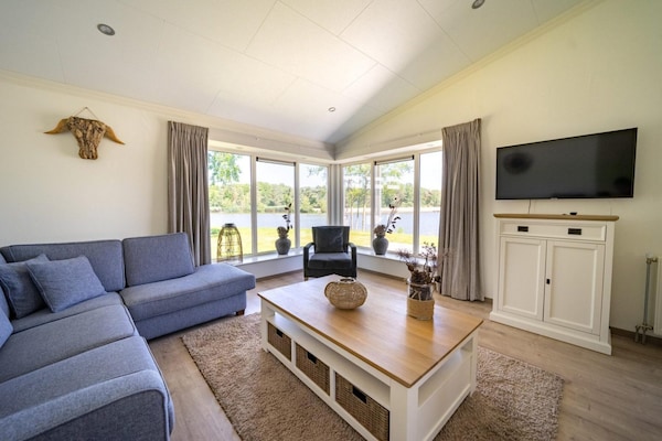 Foto van Familiechalet bij het Sandy Lake - Vakantiehuis in Mol - LivingRoom