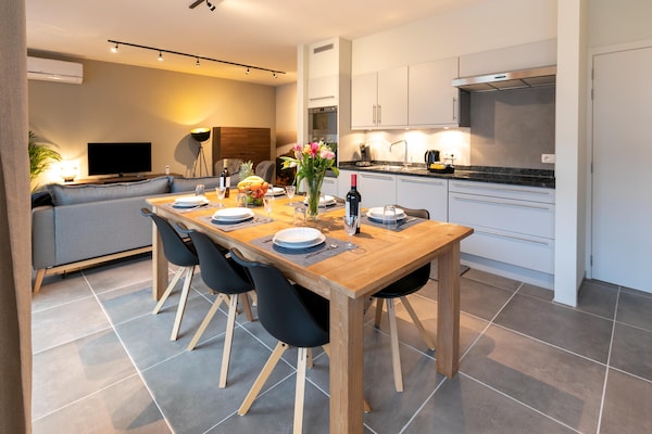 Foto van Maasmechelen Duplex Retreat - Vakantiehuis in Maasmechelen - Kitchen