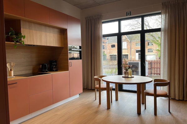 Foto van Modern appartement in Bree met parkeerplaats - Vakantiehuis in Bree - Kitchen