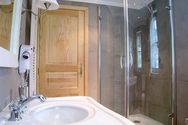 Foto van Ruime plek in Hamoir - Vakantiehuis in Hamoir - BathRoom