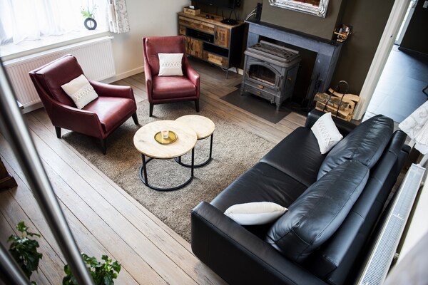 Foto van Luxe woning nabij Spa met een bubbelbad en sauna - Vakantiehuis in Spa - LivingRoom