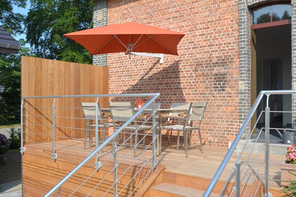 Foto van Luxe woning nabij Spa met een bubbelbad en sauna - Vakantiehuis in Spa - TerraceBalcony