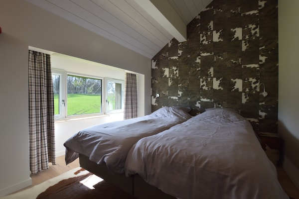 Foto van Chique toevluchtsoord nabij meer en veenmoerassen - Vakantiehuis in Waimes - BedRoom