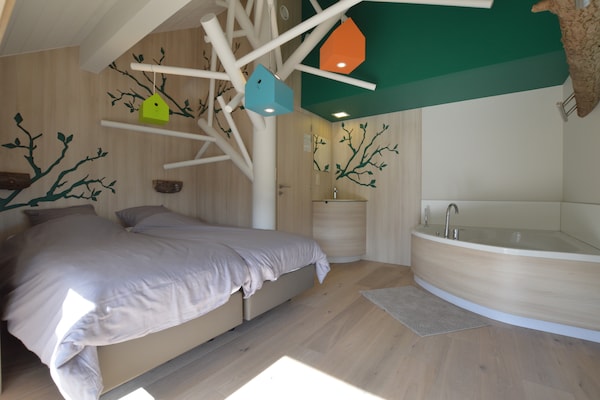 Foto van Chique toevluchtsoord nabij meer en veenmoerassen - Vakantiehuis in Waimes - BedRoom