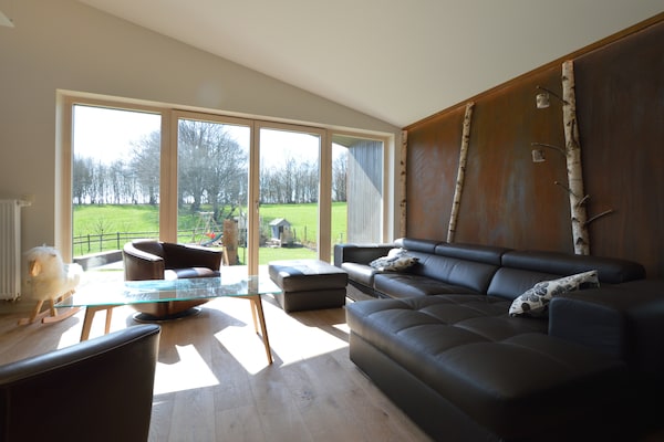 Foto van Chique toevluchtsoord nabij meer en veenmoerassen - Vakantiehuis in Waimes - LivingRoom