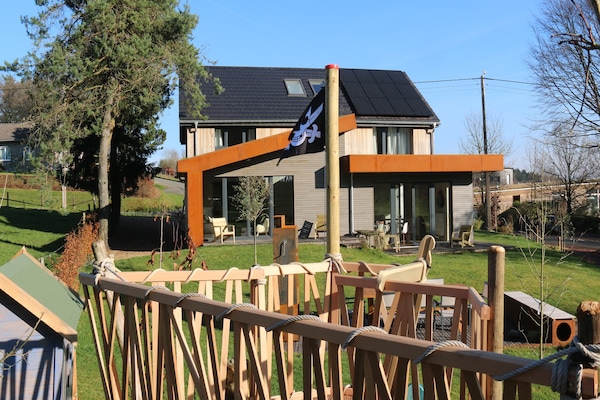 Foto van Chique toevluchtsoord nabij meer en veenmoerassen - Vakantiehuis in Waimes - GardenSummer