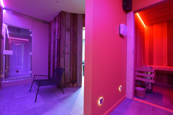 Foto van Chique toevluchtsoord nabij meer en veenmoerassen - Vakantiehuis in Waimes - Wellness