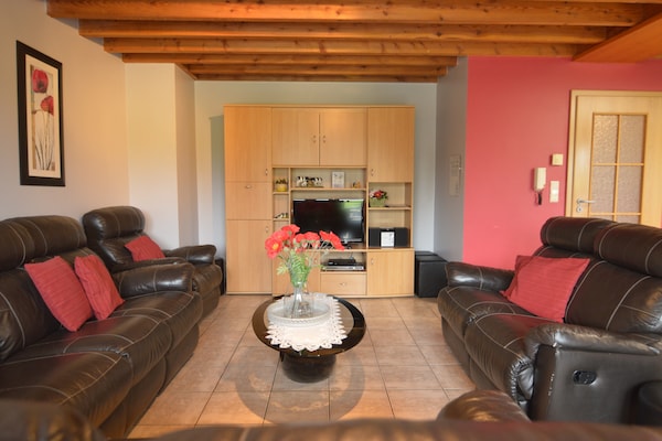 Foto van Ruim Baugnez Cottage - Vakantiehuis in Malmedy-Baugnez - LivingRoom