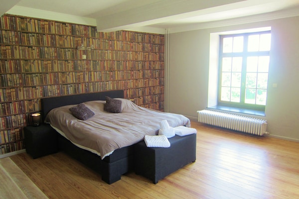 Foto van Luxe Kasteel, Basse-Bodeux - Vakantiehuis in Trois Ponts - BedRoom
