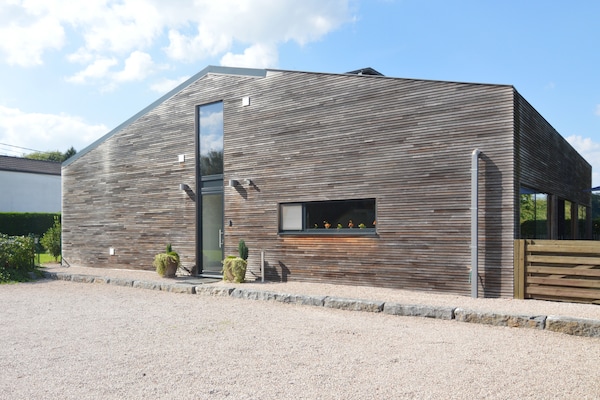 Foto van Familievilla, Profondeville - Vakantiehuis in Profondeville Ardennes - ExteriorSummer