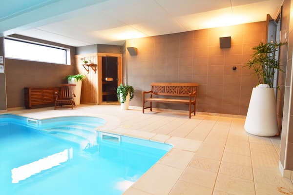Foto van Familievilla, Profondeville - Vakantiehuis in Profondeville Ardennes - PoolOfHouse