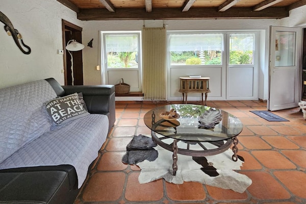 Foto van Boerderij in België met groene tuin - Vakantiehuis in Hastière-Lavaux - LivingRoom