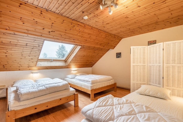 Foto van Vreedzame boerderij, Lessive - Vakantiehuis in Lessive - BedRoom