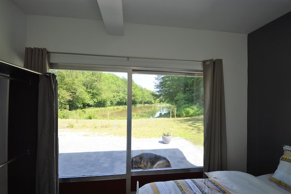 Foto van Natuurretraite aan de meren - Vakantiehuis in Rosée - BedRoom